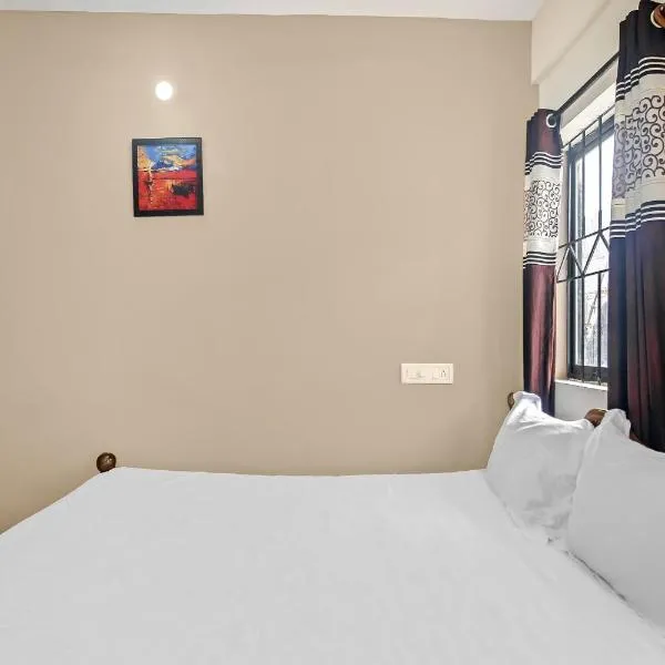 Hotel O On The Rocks，位于阿姆波尔的酒店
