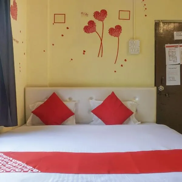 Hotel O R K Hotel，位于Chinchiwad的酒店