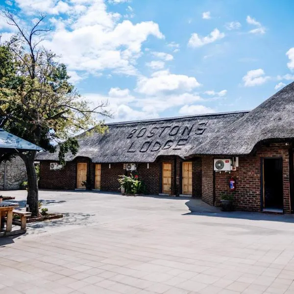 Bostons Lodge & Restaurant，位于Jan Kempdorp的酒店