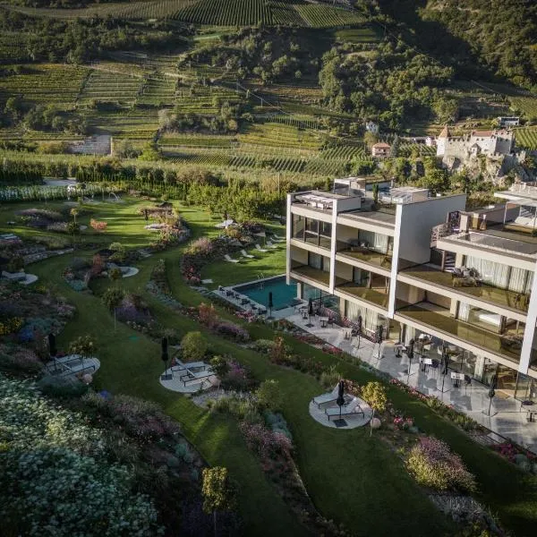 Boutique Hotel AMARIL，位于卡斯泰尔贝洛的酒店