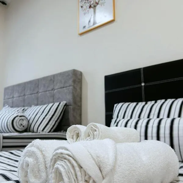 Comfy Homestay Riverview Riverine Diamond Kuching，位于古晋的酒店