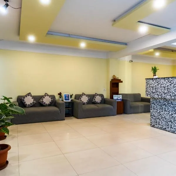 HOTEL NILADRII GALAXY，位于西里古里的酒店