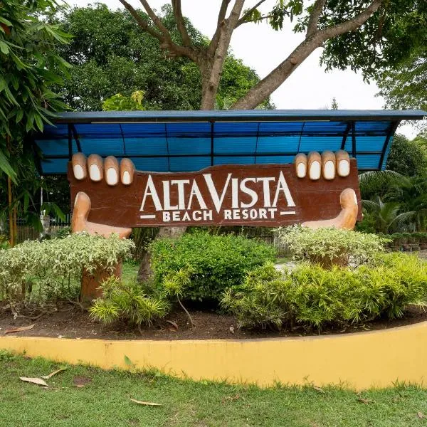 AltaVista Beach Resort Samal powered by Cocotel，位于Magamomo的酒店