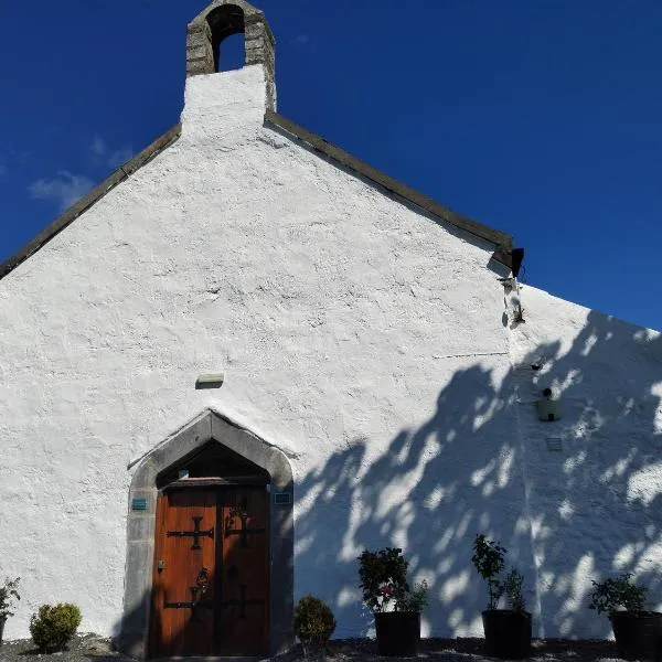 The Burren Art Gallery built in 1798，位于Tubber的酒店