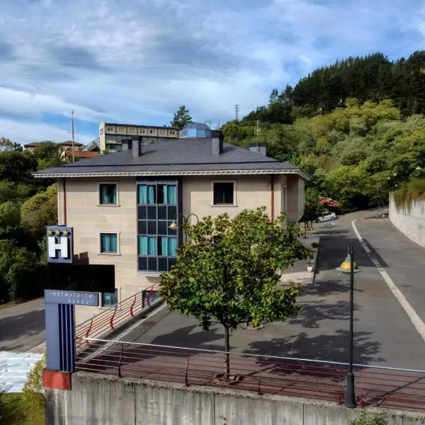 Hotel Eibar，位于埃瓦尔的酒店