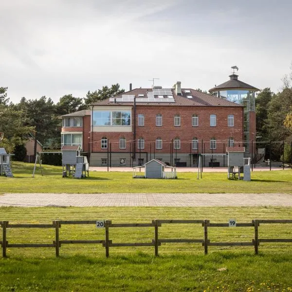 Roze Village Jūrnieka Ligzda，位于Pērkone的酒店