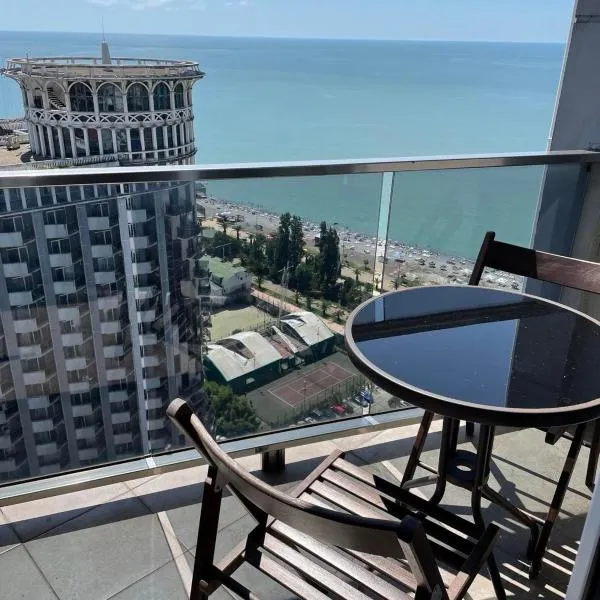 ORBI First Line APARTMENTS，位于巴统的酒店