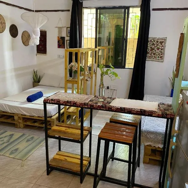 The Pallet Nook, Cozy Studio in Kilifi，位于基利菲的酒店