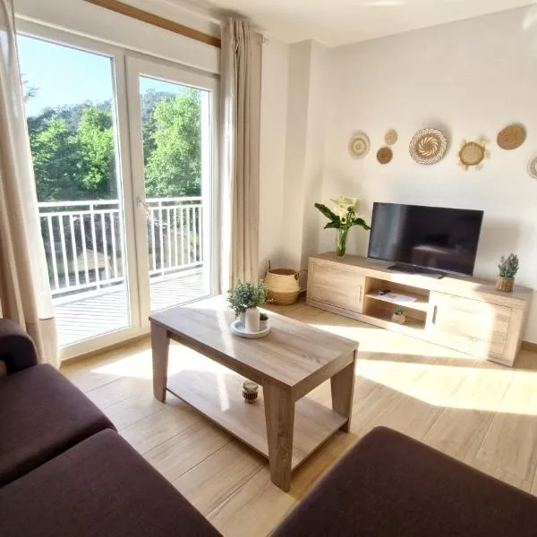 Apartamentos Pedras do Val，位于蒙达里斯的酒店