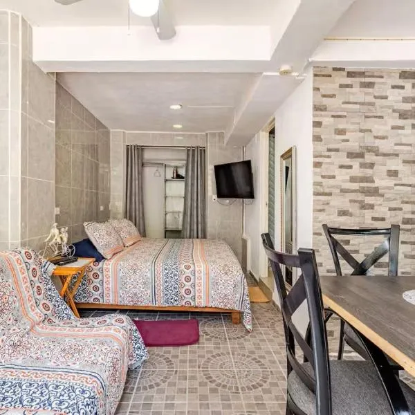 Caribbean apartment in private area，位于坎昆的酒店
