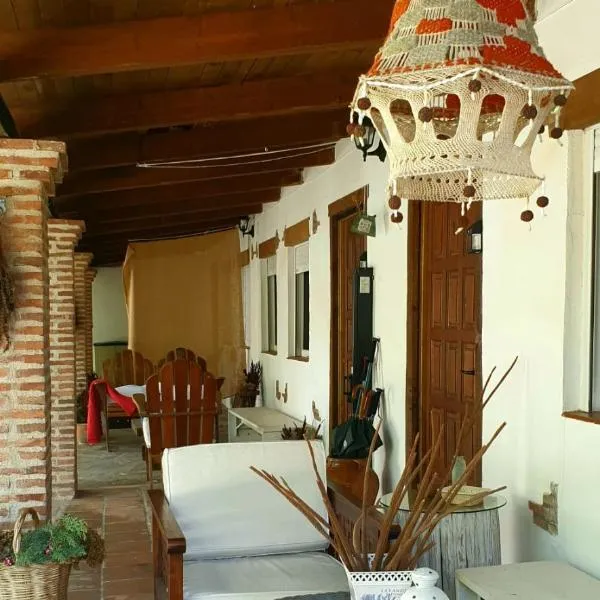 La cerra -Tiny-house，位于米哈雷斯的酒店