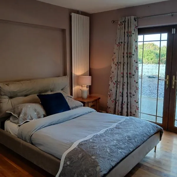 shiv's comfy apartment，位于Balnacart的酒店