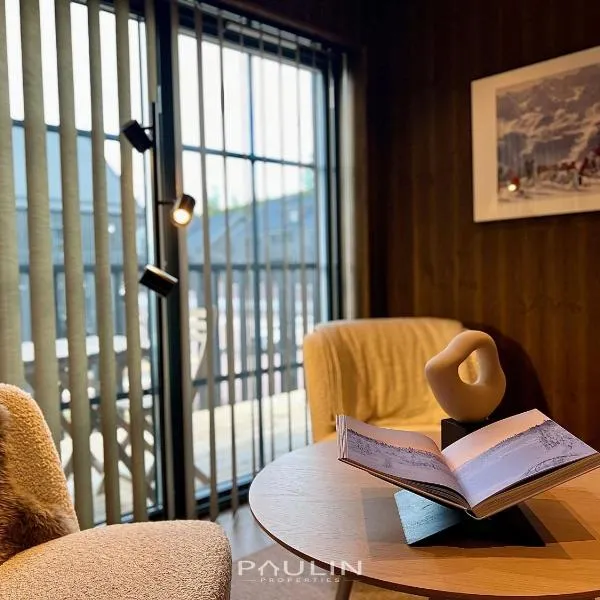 Lindvallen Ski Resort Pool and Padel - Sauna - 4 Guests，位于萨伦的酒店