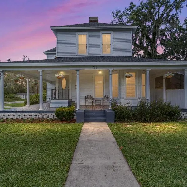 Martin B- historic district apt with pool，位于奥卡拉的酒店