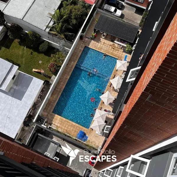 Luxury King Suites - FREE Pool, Gym & Parking - Buen Rollo Escapes，位于危地马拉的酒店
