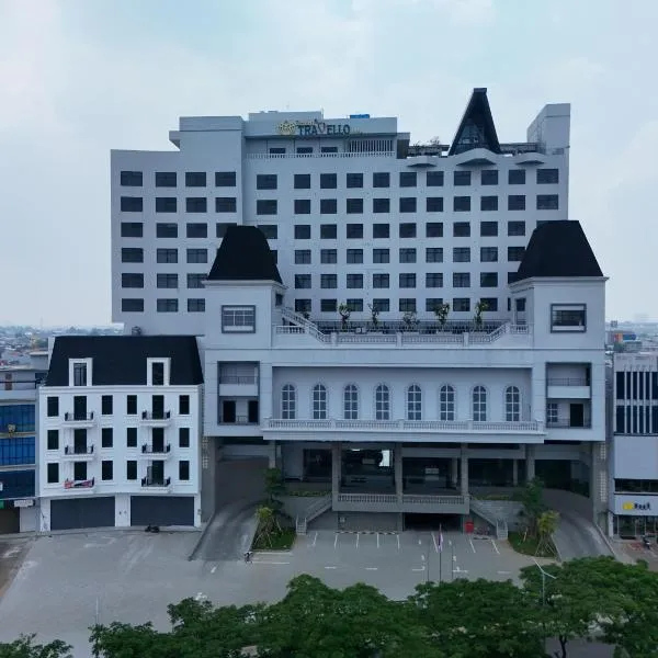 Grand Travello Hotel Bekasi，位于Kedaung的酒店