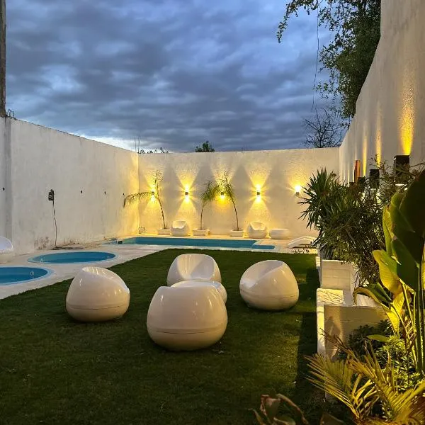 HOTEL PUCARA La Rioja，位于拉里奥哈的酒店