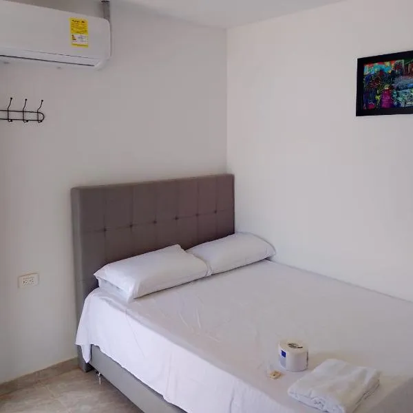 Hostal Johnnier Montería，位于蒙特里亚的酒店