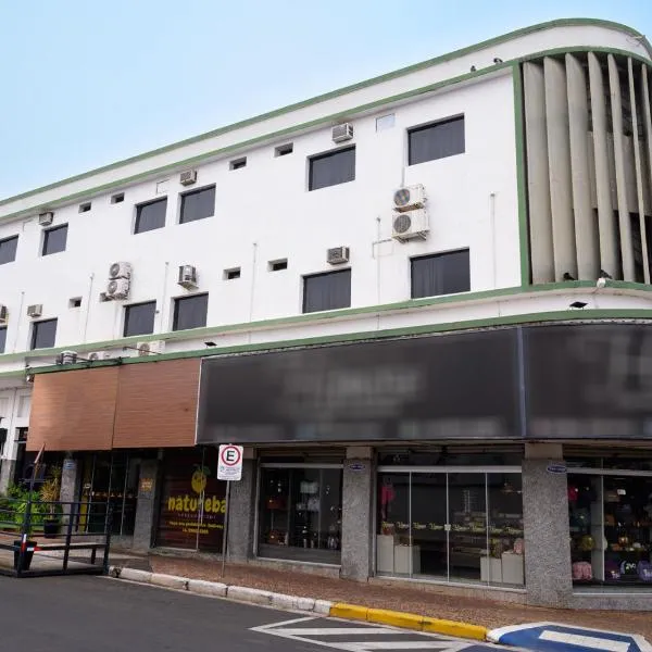 Central Plaza Hotel Tupa,位于Tupã的酒店