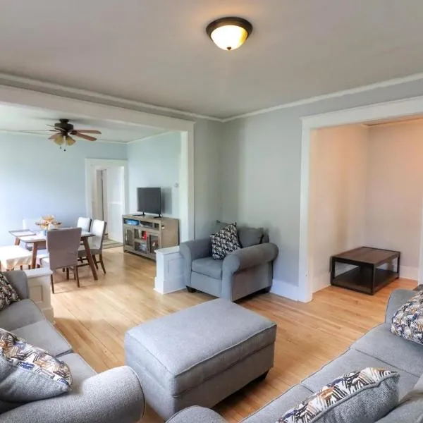 Cozy two bedroom home close to everything，位于阿姆斯特丹的酒店