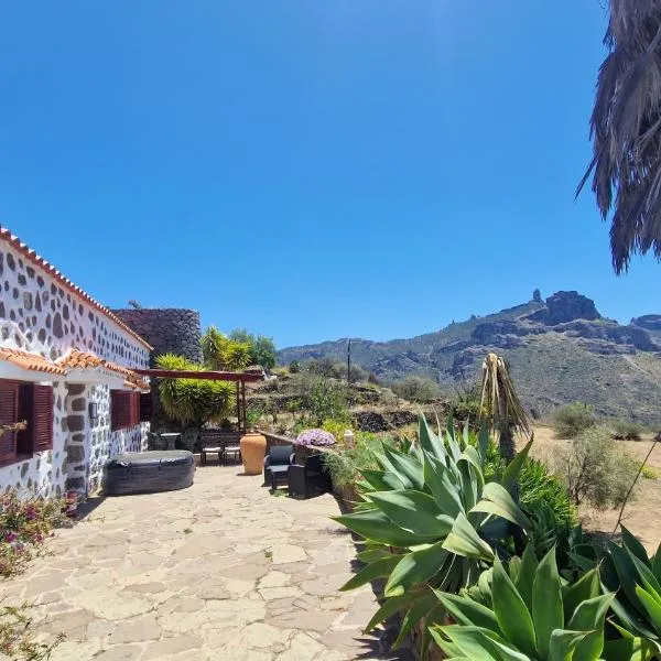Mountain Hostel&House Finca La Isa by Rose，位于克鲁兹·德·特赫达的酒店