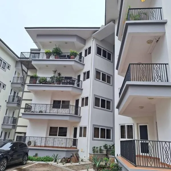 Sleek 2BRM at Ridge, Accra，位于阿克拉的酒店