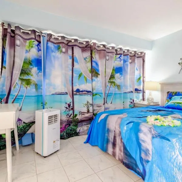 WAIKIKI 2 BEDROOMS, 1 BATH, FREE PARKING, SLEEP 6，位于檀香山的酒店