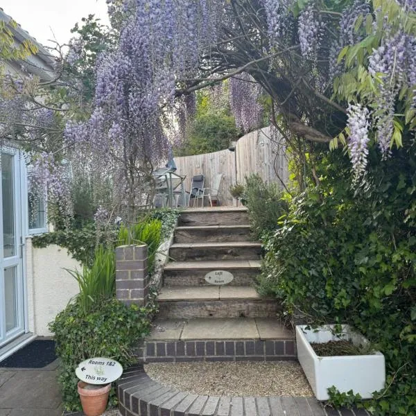 Rosemary House BRS Airport Accommodation，位于布里斯托的酒店