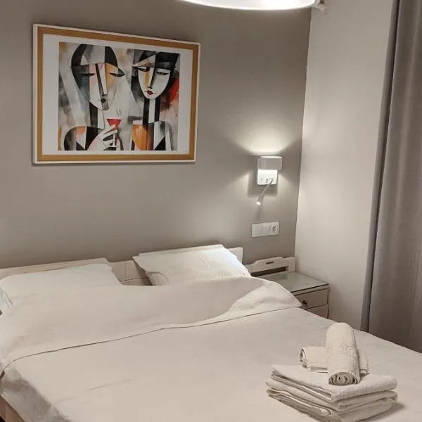 Papadioti Apartments，位于佩弗奇的酒店