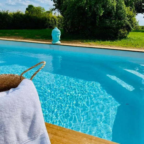 SUITES EN PERCHE-Proche Mortagne，位于Bures的酒店