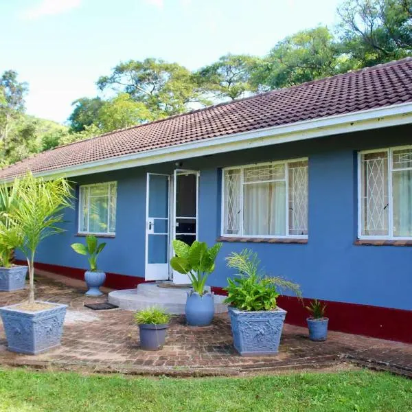 2 bedroomed house with a lovely garden - 2177，位于Mutare的酒店