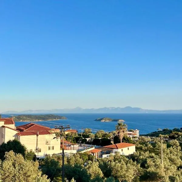 Golden Sunset Villa Skiathos，位于斯基亚索斯镇的酒店