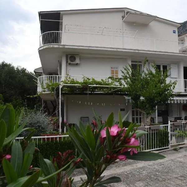Apartman Katarina，位于格拉达茨的酒店