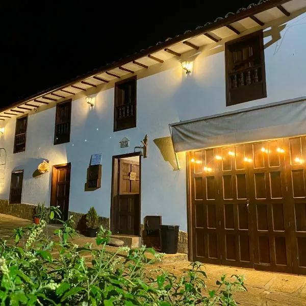 Hostal Casa Ceiba，位于巴里查拉的酒店