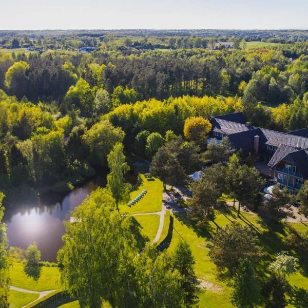 HOTEL KOZI GRÓD Pokoje i Domki na Kaszubach，位于Pomlewo的酒店