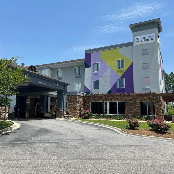 Dothan East Inn & Suites，位于多森的酒店