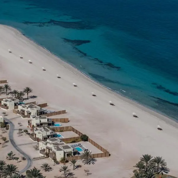  萨巴尼亚岛奥亚姆安纳塔拉别墅度假酒店，位于达沙的酒店