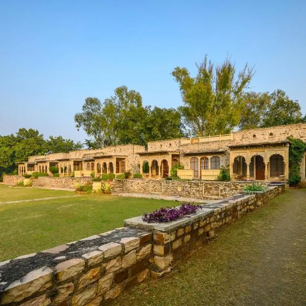 Neemrana's - Hill Fort - Kesroli，位于阿尔瓦尔的酒店