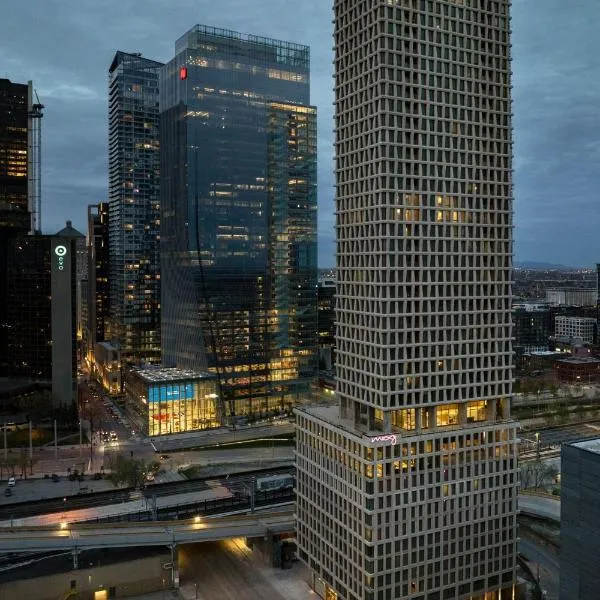 Moxy Montreal Downtown，位于蒙特利尔的酒店