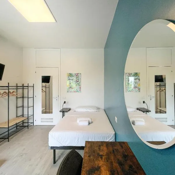 RRRapido Colorful Rooms - Assago，位于阿萨哥的酒店