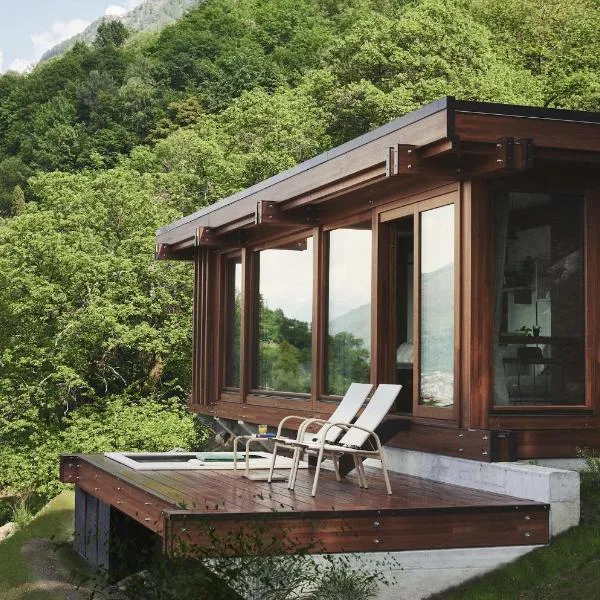 Habitat Lago Maggiore，位于Gambarogno的酒店