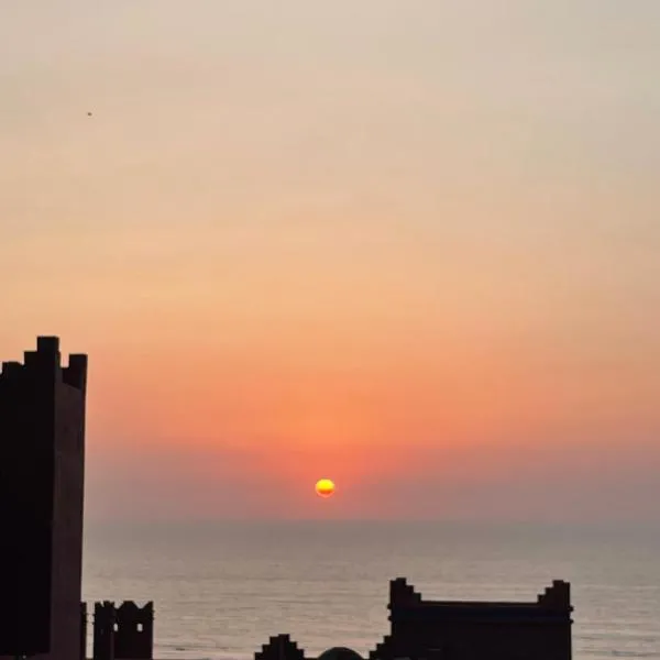 Appartement lumineux avec vue mer à Sidi Rbat Entre nature et océan，位于Sidi Rbat的酒店