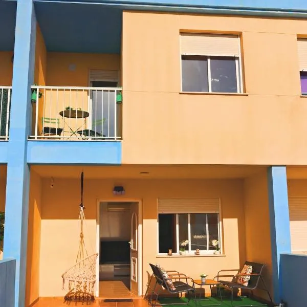 Haus Almassora playa Strandnähe 130 Quadratmeter，位于阿尔马索拉的酒店