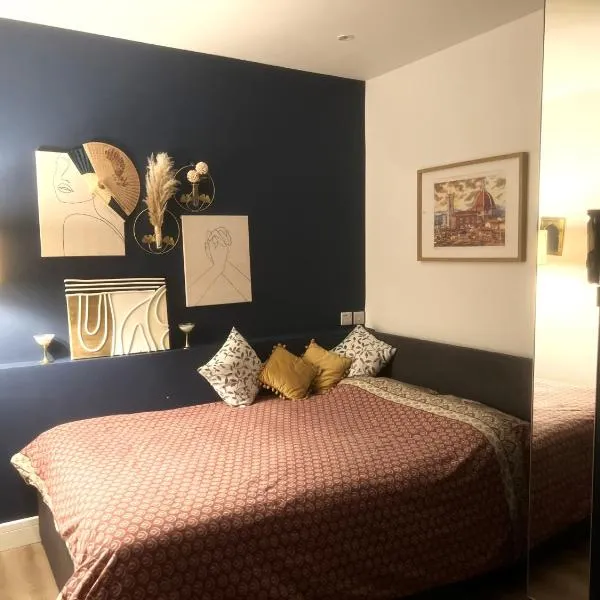 Double bed Studio in Finchley,North London，位于芬奇利的酒店