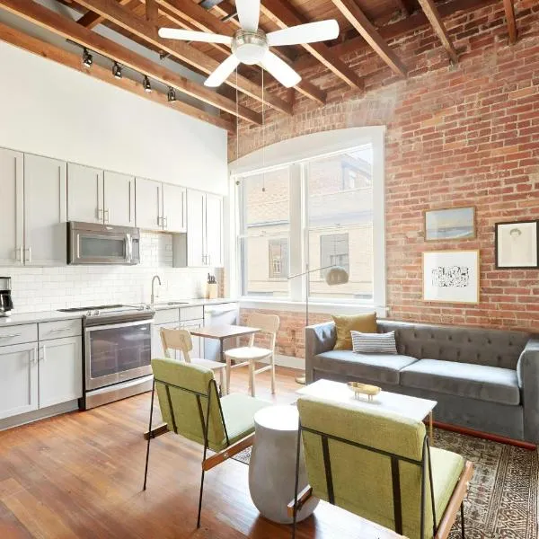 Sonder by Marriott Bonvoy The Drayton Apartments Historic District，位于萨凡纳的酒店