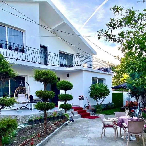 Artists Guest House，位于斯库台的酒店
