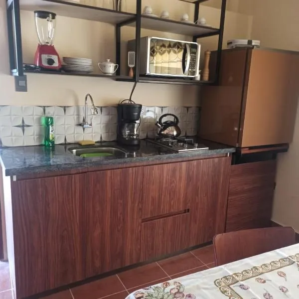 Céntrico Departamento de 1 Dorm，位于苏克雷的酒店