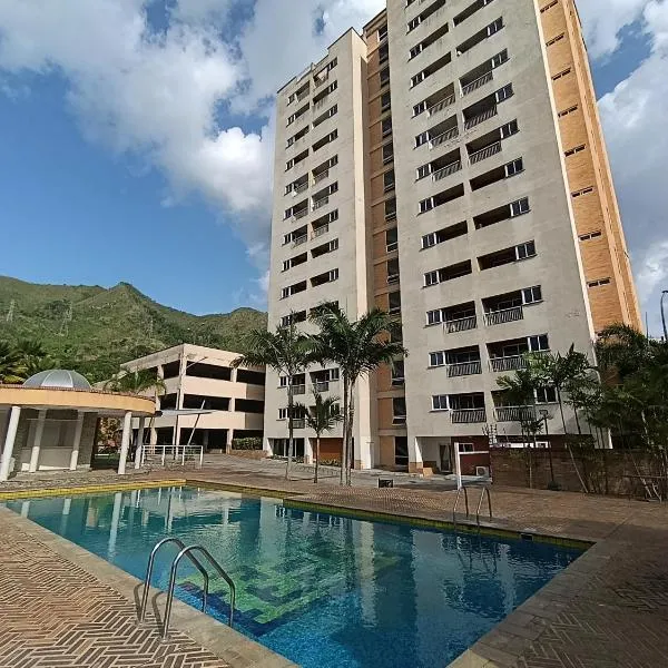 Exclusivo Apartamento con Piscina y Wi-Fi，位于Naguanagua的酒店