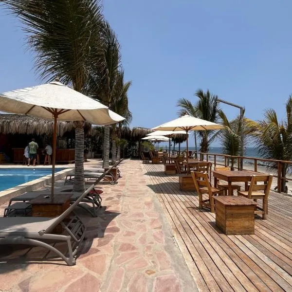 Baja Canoas Hotel，位于卡诺阿斯德蓬萨尔的酒店