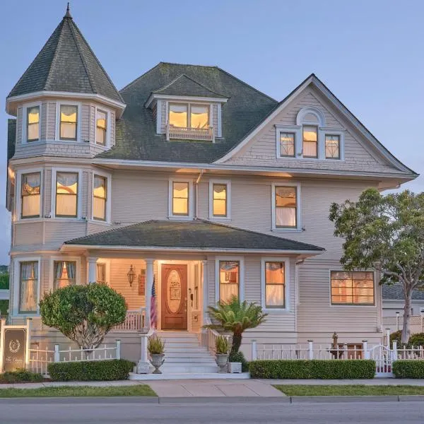 The Charles Pacific Grove，位于太平洋丛林的酒店